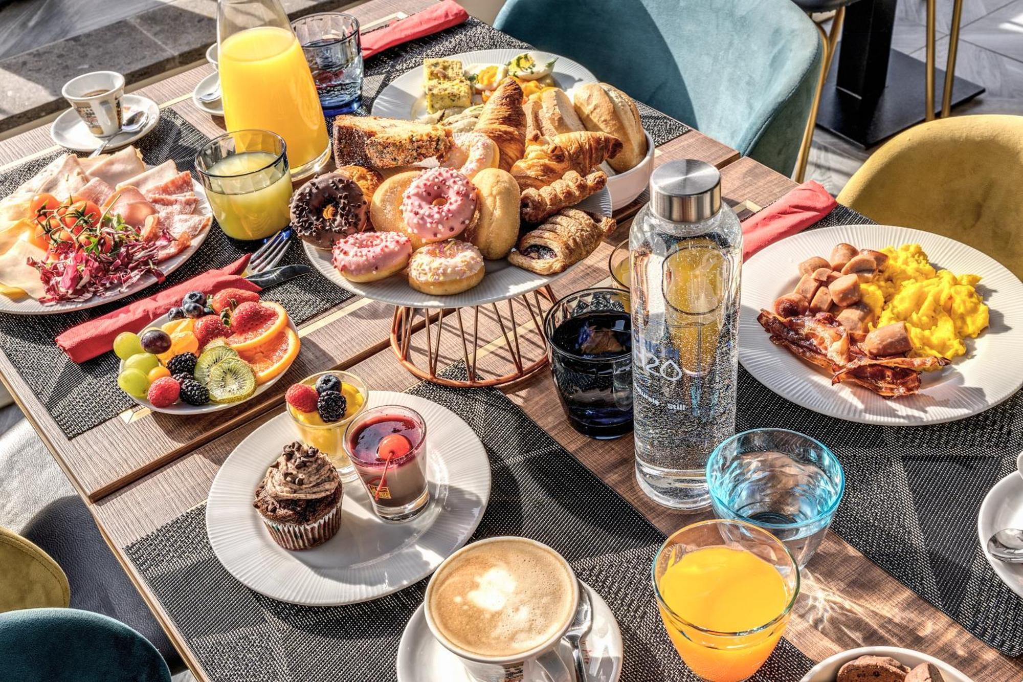 Cc Palace Hotel Рим Экстерьер фото